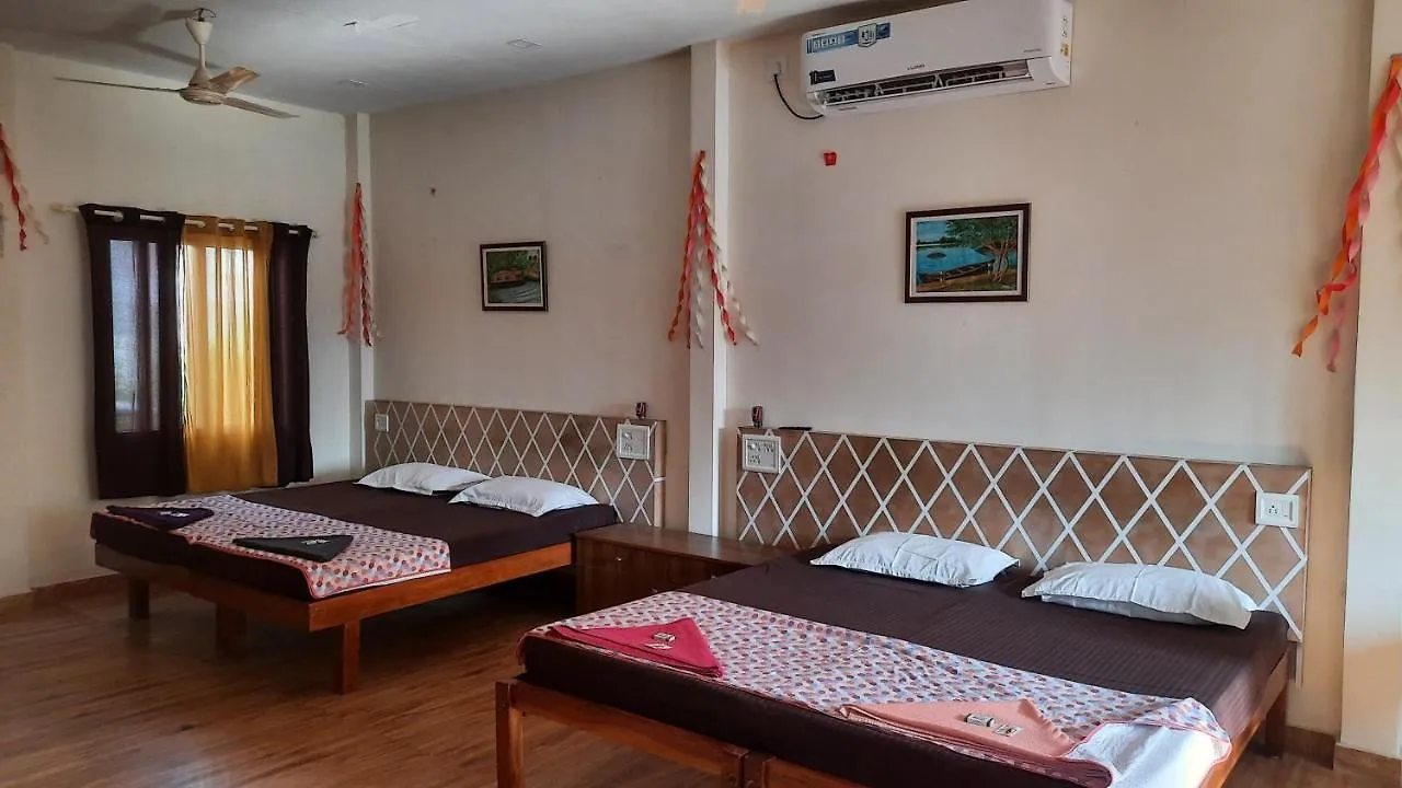 Southcanal Holidays Hotel Alappuzha